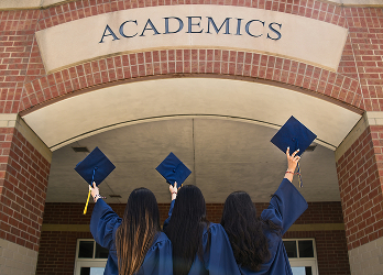 Coastal Carolina University students on campus